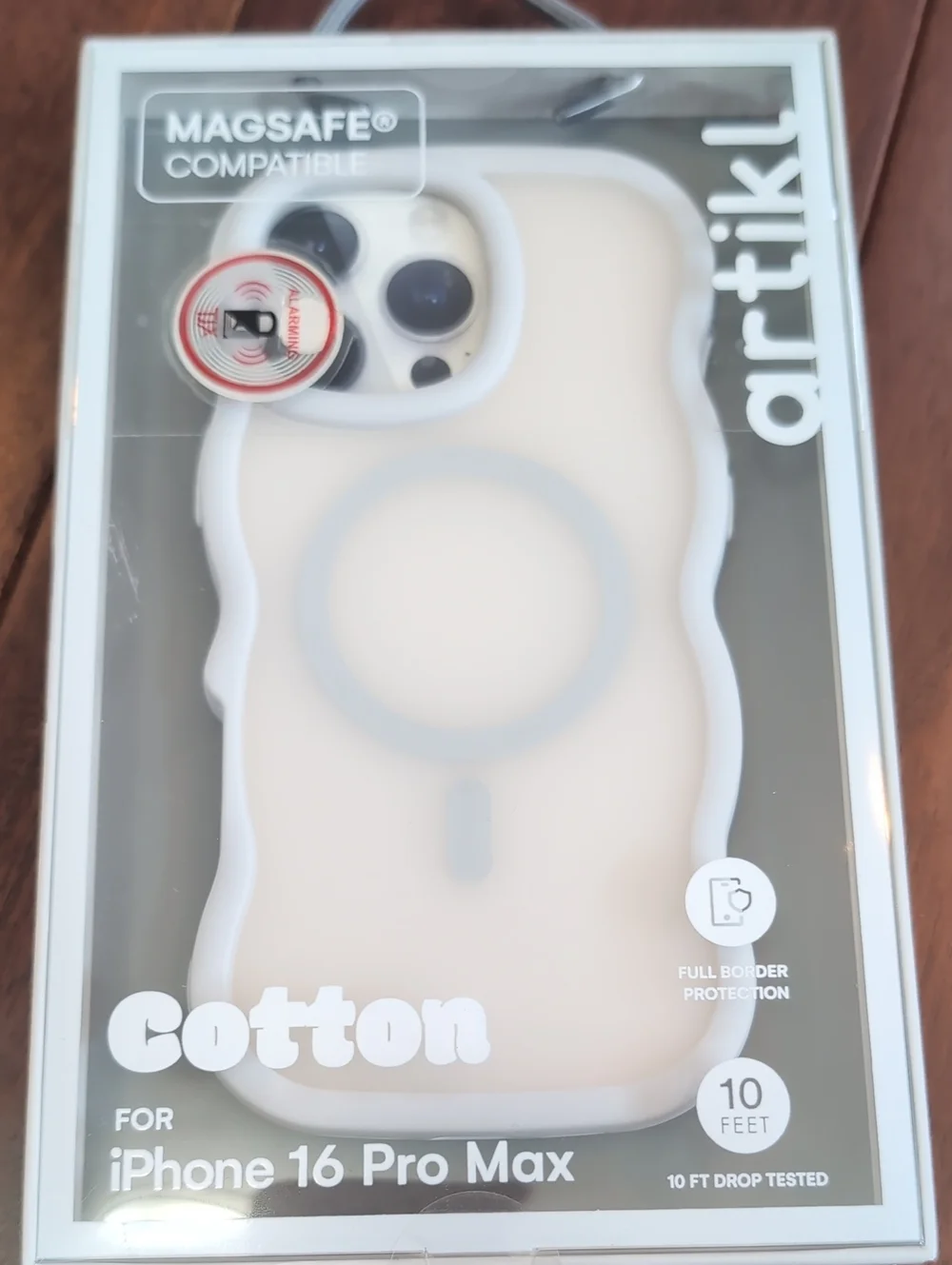 🌸3/$25🌸 Cotton MagSafe-Compatible iPhone 16 Pro Max Case — Cream/White